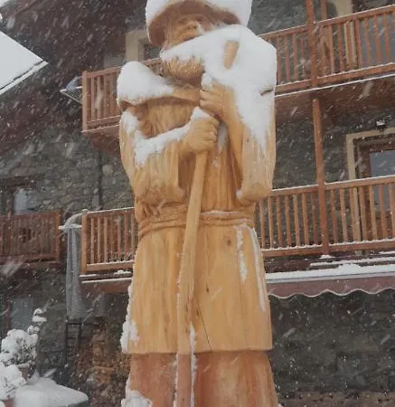 Maison Chenal Pensionat 3*