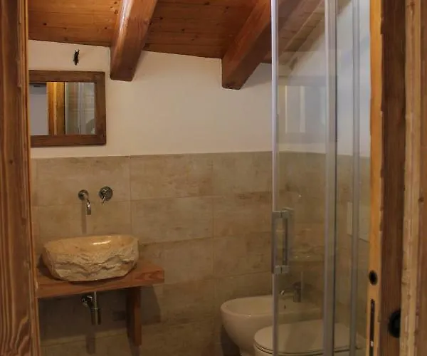 Maison Chenal 3* Монжове