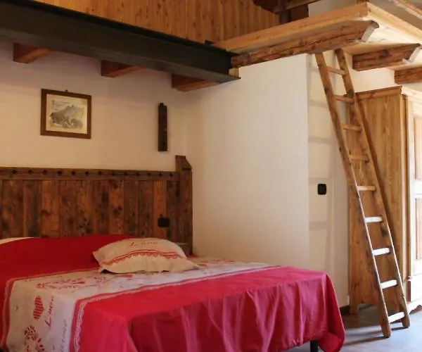 Гостевой дом Maison Chenal Монжове