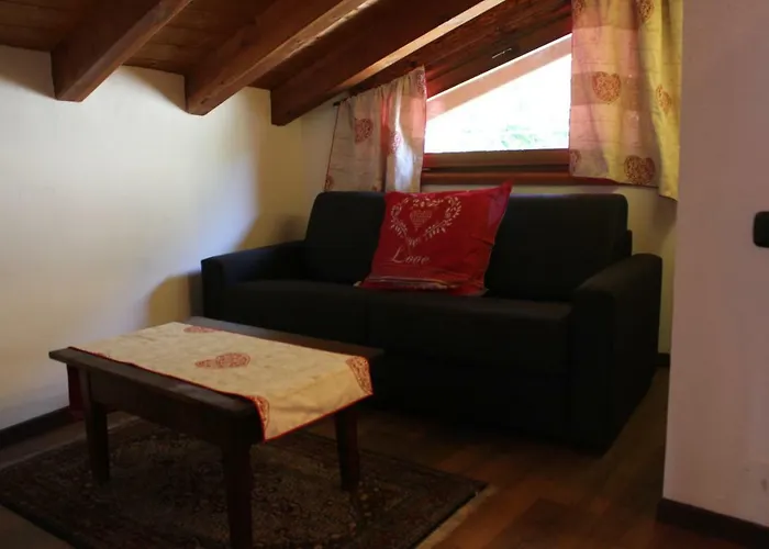 Гостевой дом Maison Chenal Монжове